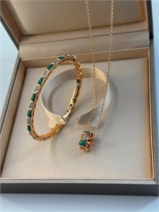 Серьги BVLGARI 2,3 см 140377 - фото 263849 Серьги BVLGARI 2,3 см 140377 - фото 263849