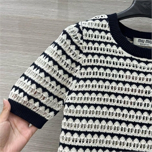 Кофта MIU MIU 140833 - фото 266418 Кофта MIU MIU 140833 - фото 266418