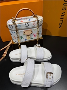 Сандалии LOUIS VUITTON 141427 - фото 270036