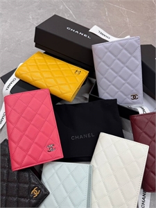 Обложка CHANEL 139960 - фото 270173