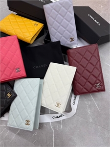 Обложка CHANEL 139960 - фото 270175