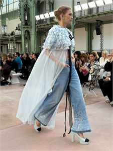 Джинсы CHANEL 141301 - фото 270181