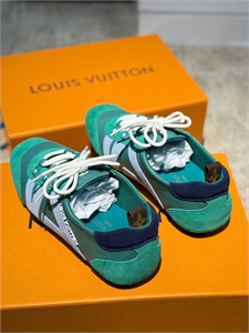 Кроссовки LOUIS VUITTON 141618 - фото 271011 Кроссовки LOUIS VUITTON 141618 - фото 271011