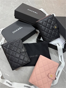 Обложка CHANEL 143650 - фото 278819