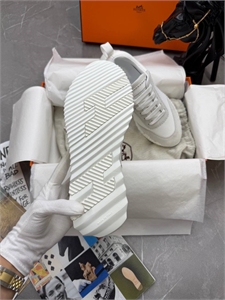 Кроссовки HERMES 143681