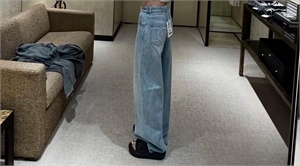 Джинсы CHANEL 143710