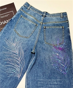 Джинсы CHANEL 144080