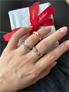 Кольцо CARTIER без камней 144289