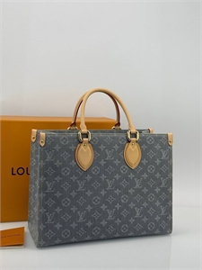 Сумка  LOUIS VUITTON 144352