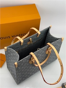 Сумка  LOUIS VUITTON 144352