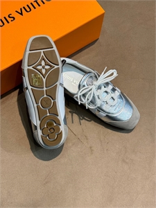 Кроссовки LOUIS VUITTON 143881