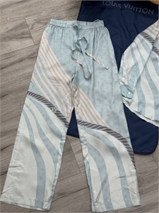 Костюм LOUIS VUITTON 144590 - фото 283760