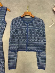 Комплект SANDRO 144627