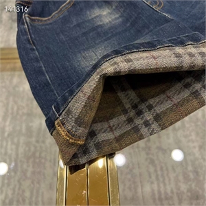 Шорты BURBERRY 144848 - фото 285460 Шорты BURBERRY 144848 - фото 285460