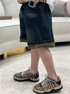 Шорты BURBERRY 144848 - фото 285465 Шорты BURBERRY 144848 - фото 285465