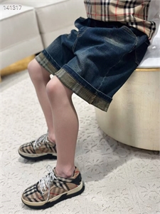 Шорты BURBERRY 144848 - фото 285466 Шорты BURBERRY 144848 - фото 285466