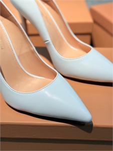 Туфли GIANVITO ROSSI 145126 - фото 287183 Туфли GIANVITO ROSSI 145126 - фото 287183