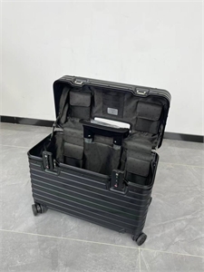 Чемодан RIMOWA 145766 - фото 291301 Чемодан RIMOWA 145766 - фото 291301