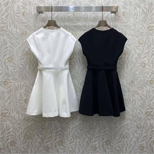 Платье VALENTINO 145245