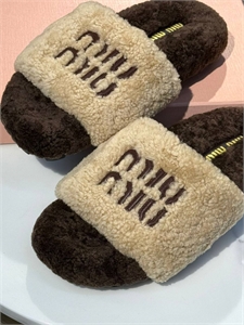 Тапочки MIU MIU 146114 - фото 293065 Тапочки MIU MIU 146114 - фото 293065