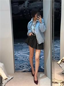 Ветровка PRADA 146177 - фото 293618 Ветровка PRADA 146177 - фото 293618