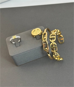 Кольцо DIOR 146372 - фото 294602 Кольцо DIOR 146372 - фото 294602