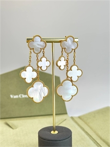 Серьги Van Cleef 3 мотива 146398 - фото 294772 Серьги Van Cleef 3 мотива 146398 - фото 294772