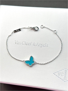 Серьги Van Cleef 146444 - фото 295009 Серьги Van Cleef 146444 - фото 295009