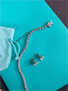Браслет Tiffany&Co Серебро 925 п 146481 - фото 295270 Браслет Tiffany&Co Серебро 925 п 146481 - фото 295270