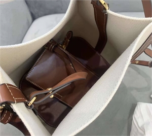 Сумка BURBERRY 146761 - фото 296865