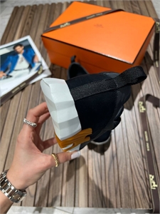 Кроссовки HERMES 147712 - фото 301855