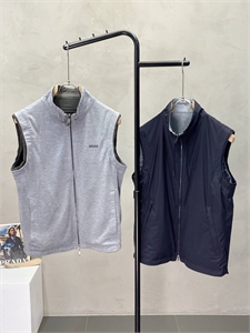 Двухсторонняя безрукавка ZEGNA 147767 - фото 302168 Двухсторонняя безрукавка ZEGNA 147767 - фото 302168