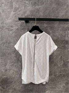 Футболка CHANEL 147799 - фото 302338 Футболка CHANEL 147799 - фото 302338