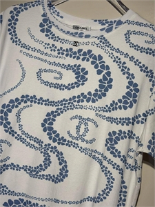 Футболка  CHANEL 147904 - фото 302984 Футболка  CHANEL 147904 - фото 302984