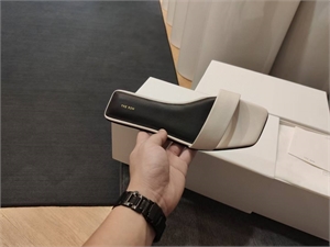 Шлепанцы MIU MIU 148041 - фото 303784