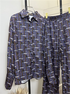Костюм BURBERRY 122834 - фото 304445 Костюм BURBERRY 122834 - фото 304445
