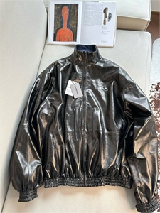 Куртка BALENCIAGA Двусторонняя 148154 - фото 304538 Куртка BALENCIAGA Двусторонняя 148154 - фото 304538