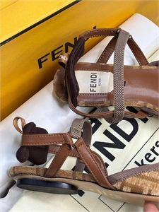 Туфли FENDI 148227 - фото 305089 Туфли FENDI 148227 - фото 305089