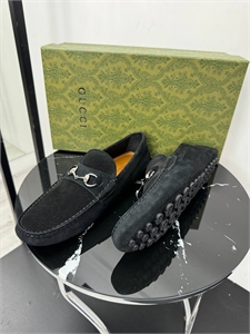 Мокасины GUCCI из натуральной замши 148287 - фото 305447 Мокасины GUCCI из натуральной замши 148287 - фото 305447