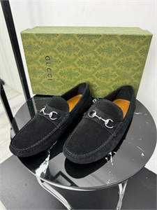 Мокасины GUCCI из натуральной замши 148287 - фото 305448 Мокасины GUCCI из натуральной замши 148287 - фото 305448