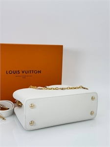 Сумка  LOUIS VUITTON 148304 - фото 305565