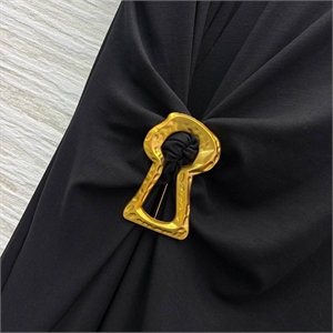 Платье Schiaparelli 148377 - фото 306031 Платье Schiaparelli 148377 - фото 306031