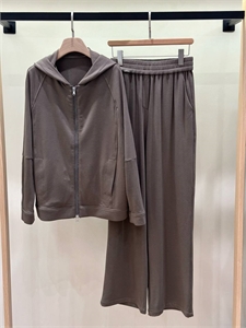 Костюм BRUNELLO CUCINELLI 148381 - фото 306060 Костюм BRUNELLO CUCINELLI 148381 - фото 306060