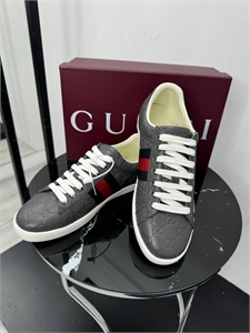 Кеды из натуральной кожи GUCCI 148425 - фото 306351 Кеды из натуральной кожи GUCCI 148425 - фото 306351