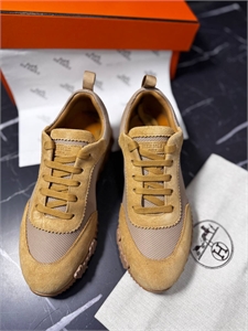 Кроссовки  HERMES 148440 - фото 306429 Кроссовки  HERMES 148440 - фото 306429