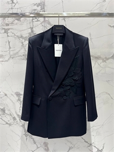 Костюм VALENTINO Тройка 148554 - фото 307161 Костюм VALENTINO Тройка 148554 - фото 307161