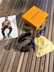 Ремень LV 148667 - фото 307868