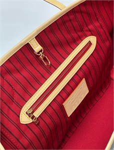 Сумка  LOUIS VUITTON 150066