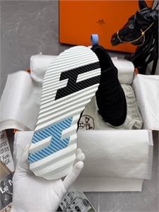 Кроссовки HERMES 148559 - фото 314934 Кроссовки HERMES 148559 - фото 314934