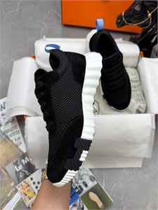 Кроссовки HERMES 148559 - фото 314937 Кроссовки HERMES 148559 - фото 314937